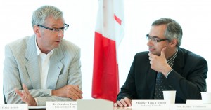 Minister Clement visits UBC for a roundtable on innovation and commercialization